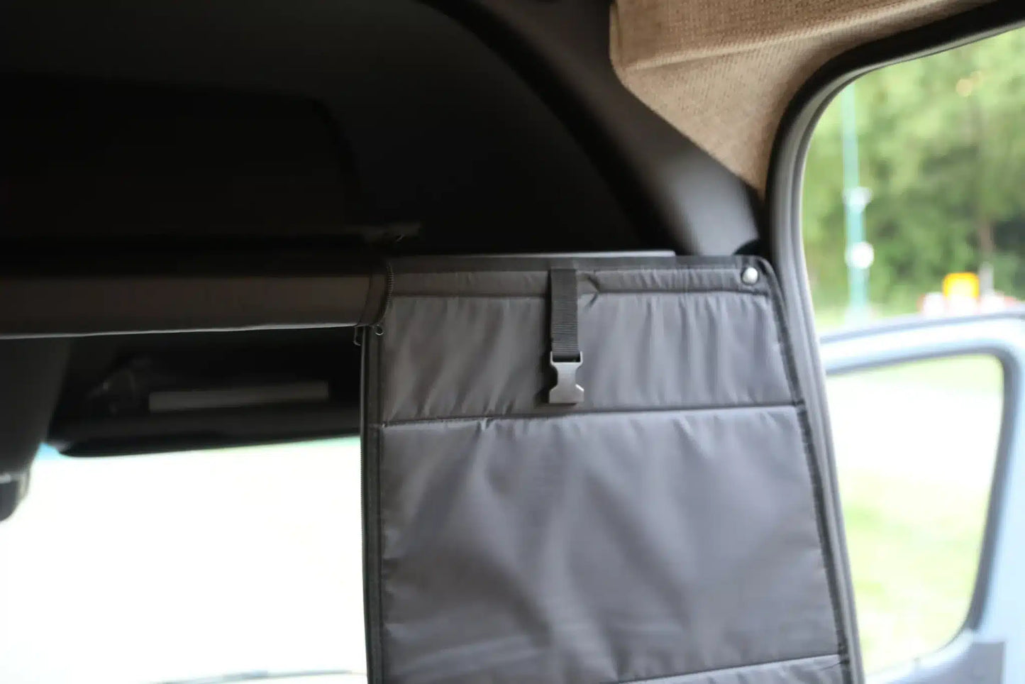 Solo Insulated Cab Partition / Sprinter - Trailborn Equipment