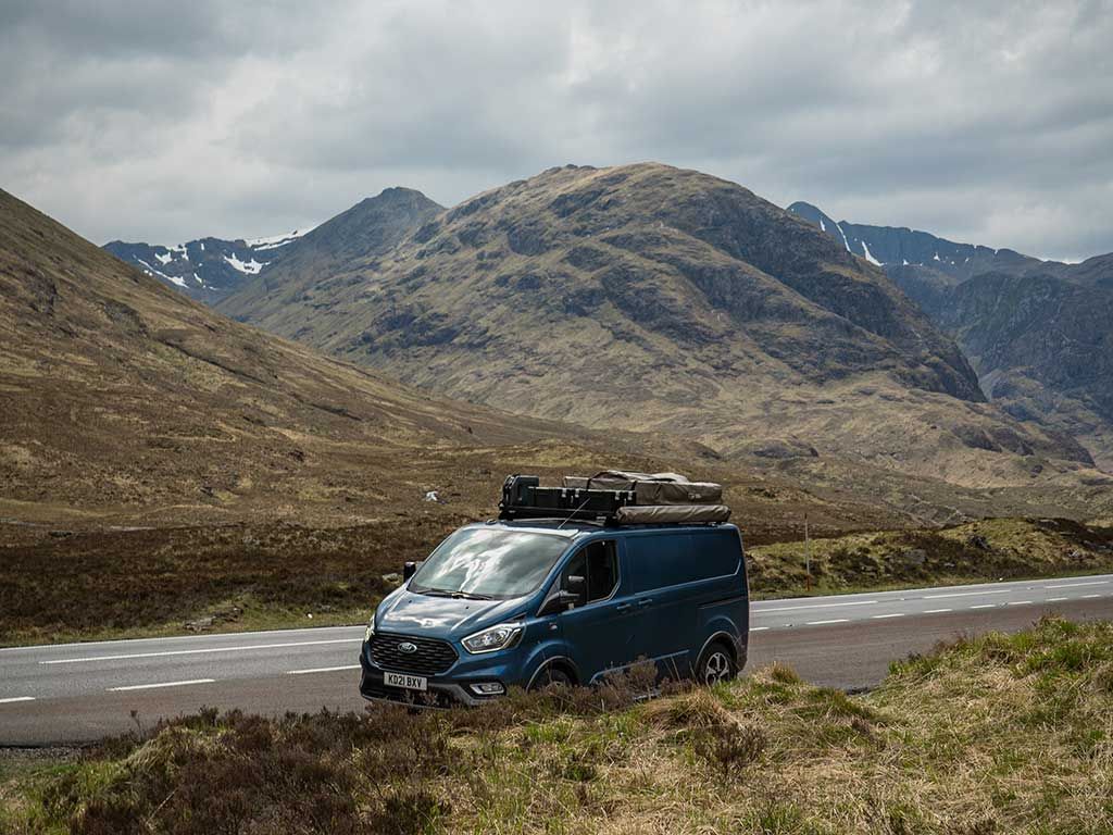 Slimeline II Roof Rack Kit / Ford Tourneo-Transit - Trailborn Equipment