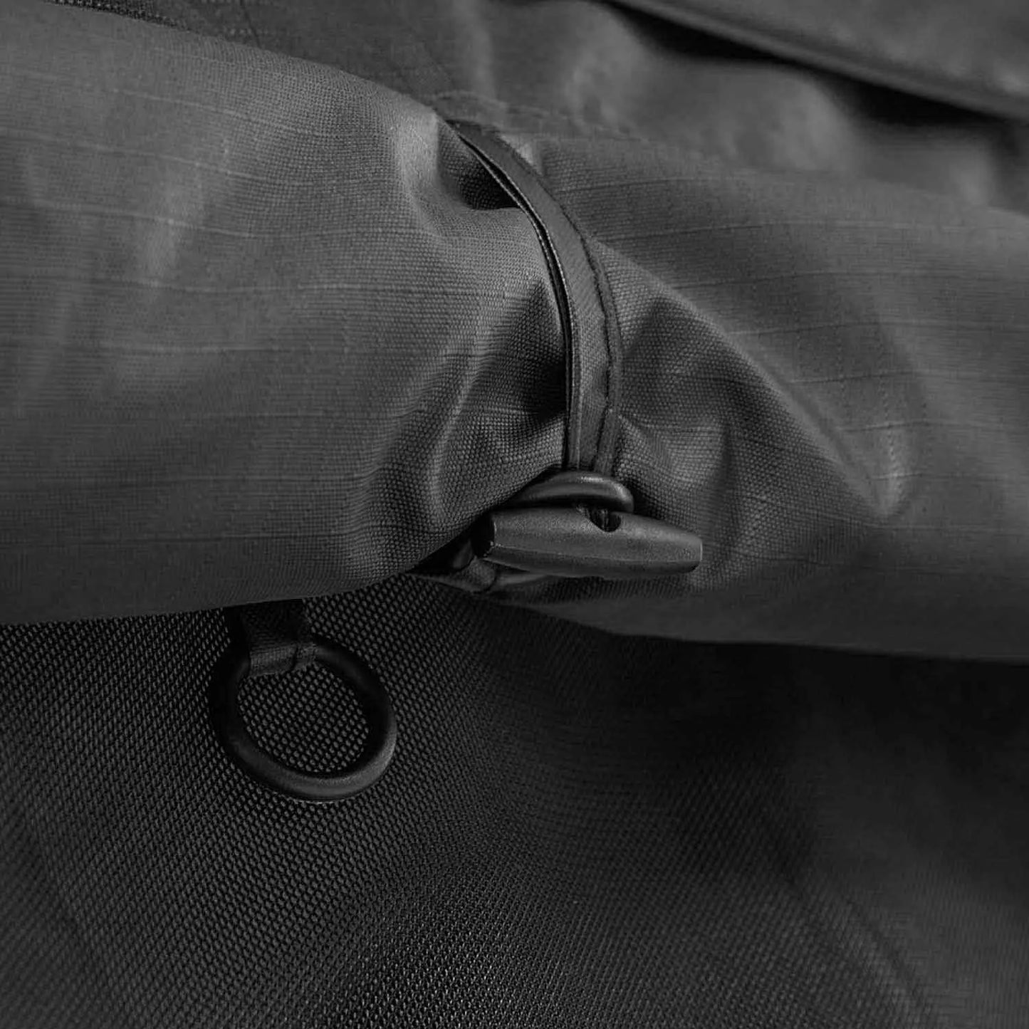 Tent room to awning VICKYWOOD 250 cm black - Trailborn Equipment