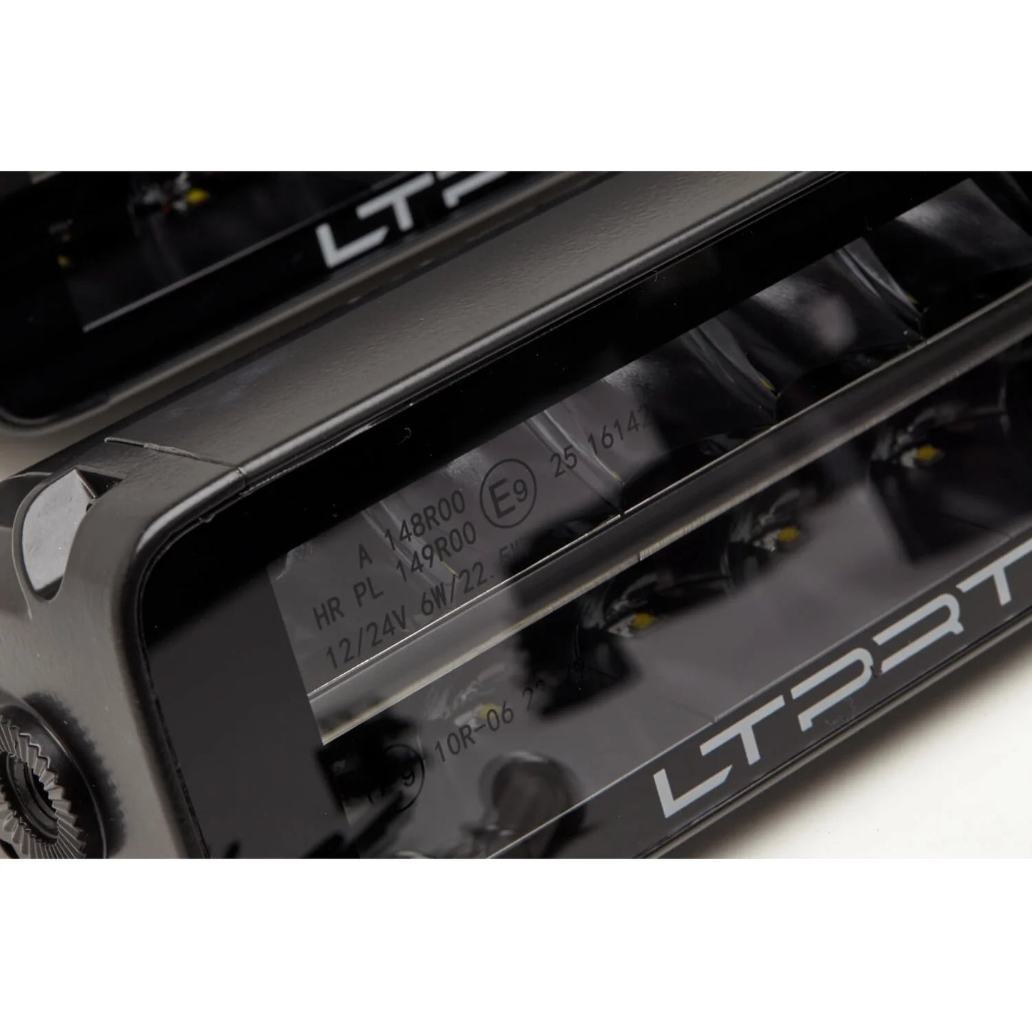 VW T6.1 LTPRTZ grill-Integrationkit Plug & Play - Trailborn Equipment