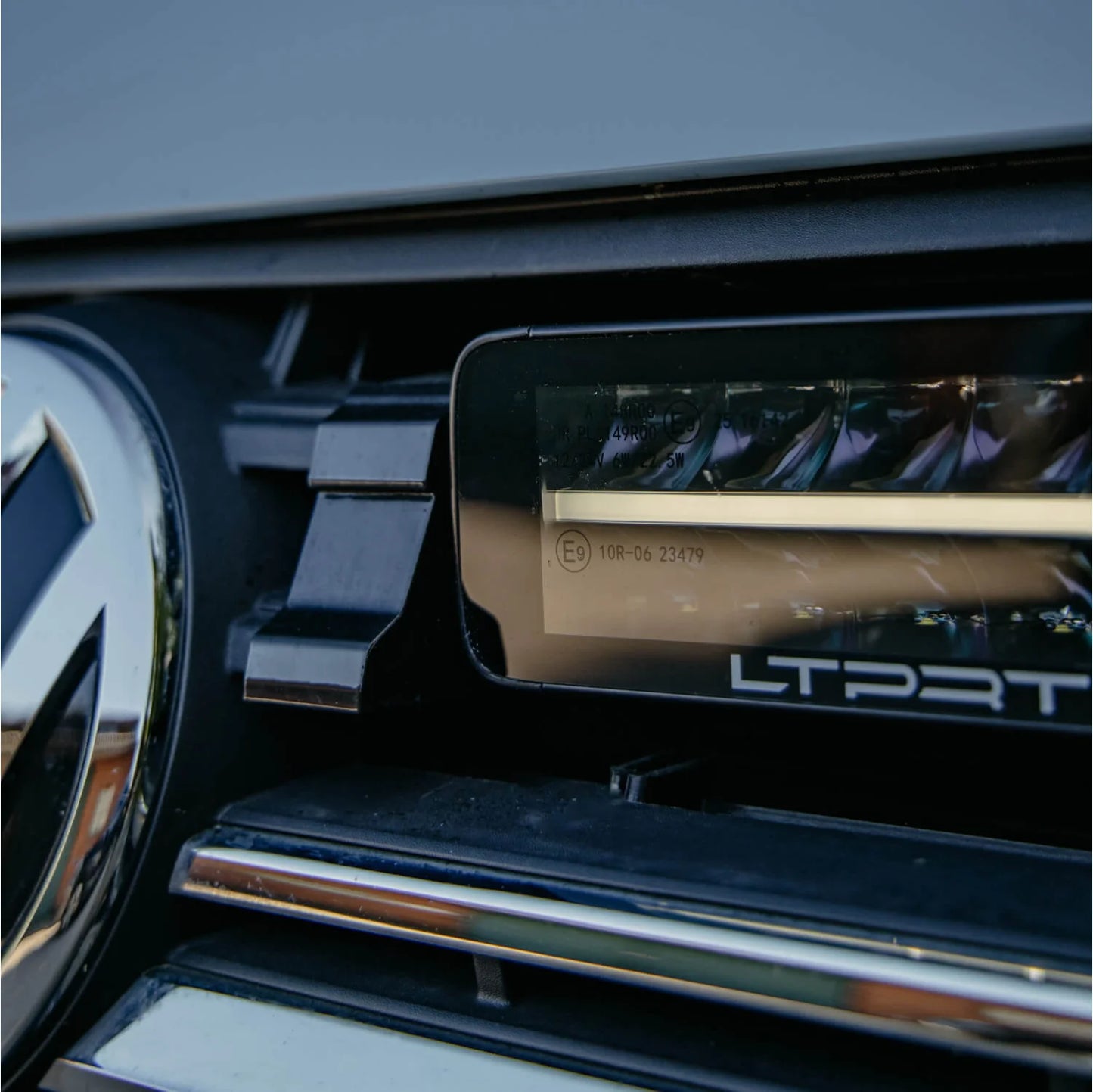 VW T6.1 LTPRTZ grill-Integrationkit Plug & Play - Trailborn Equipment