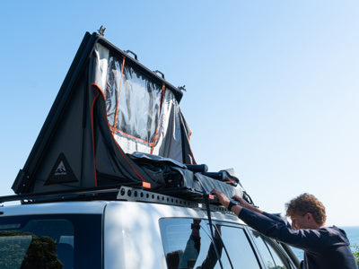 Alu-Cab 2-Sleeper Taktält Svart