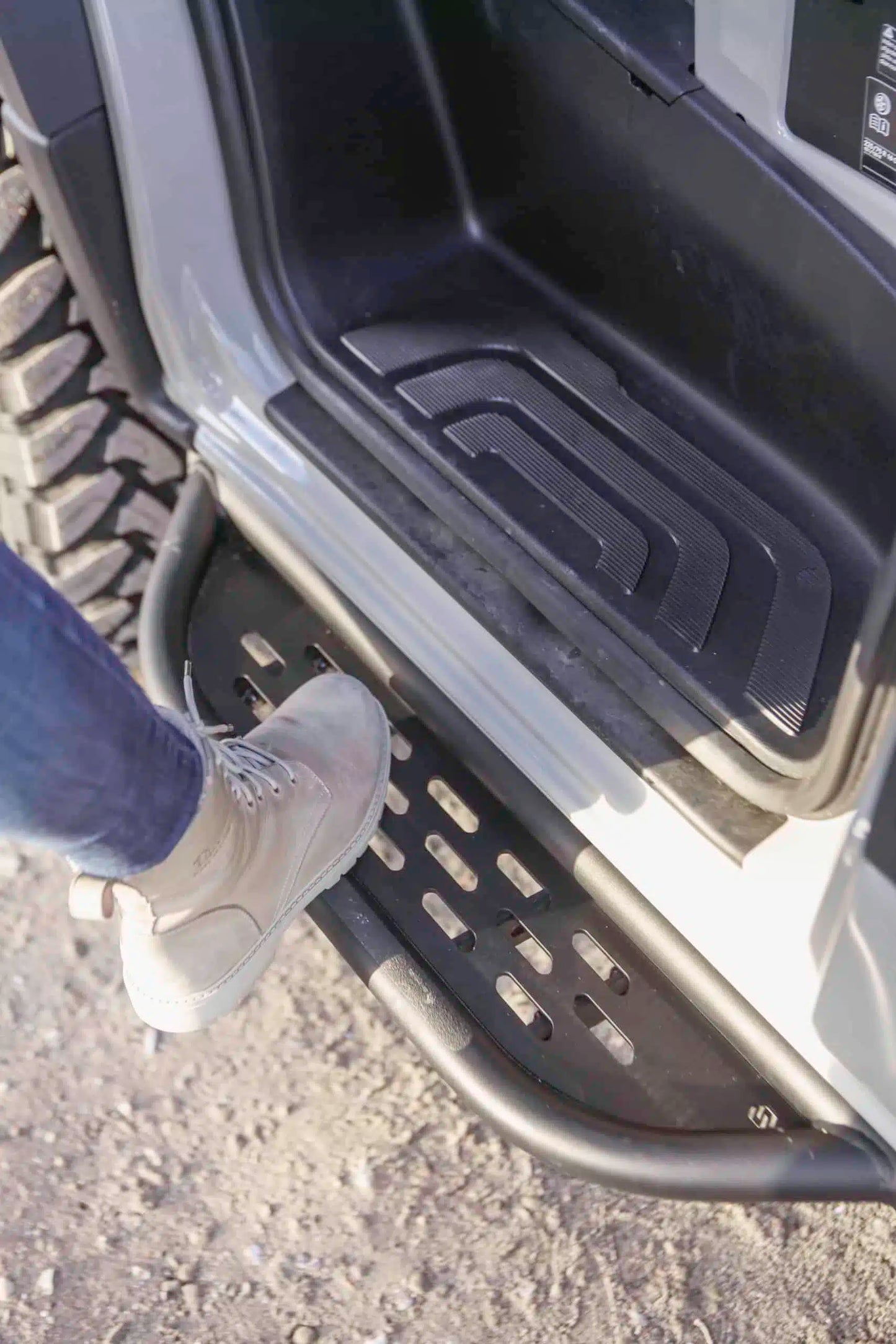 Sequoia Half Moon Side Steps / Sprinter - Trailborn Equipment