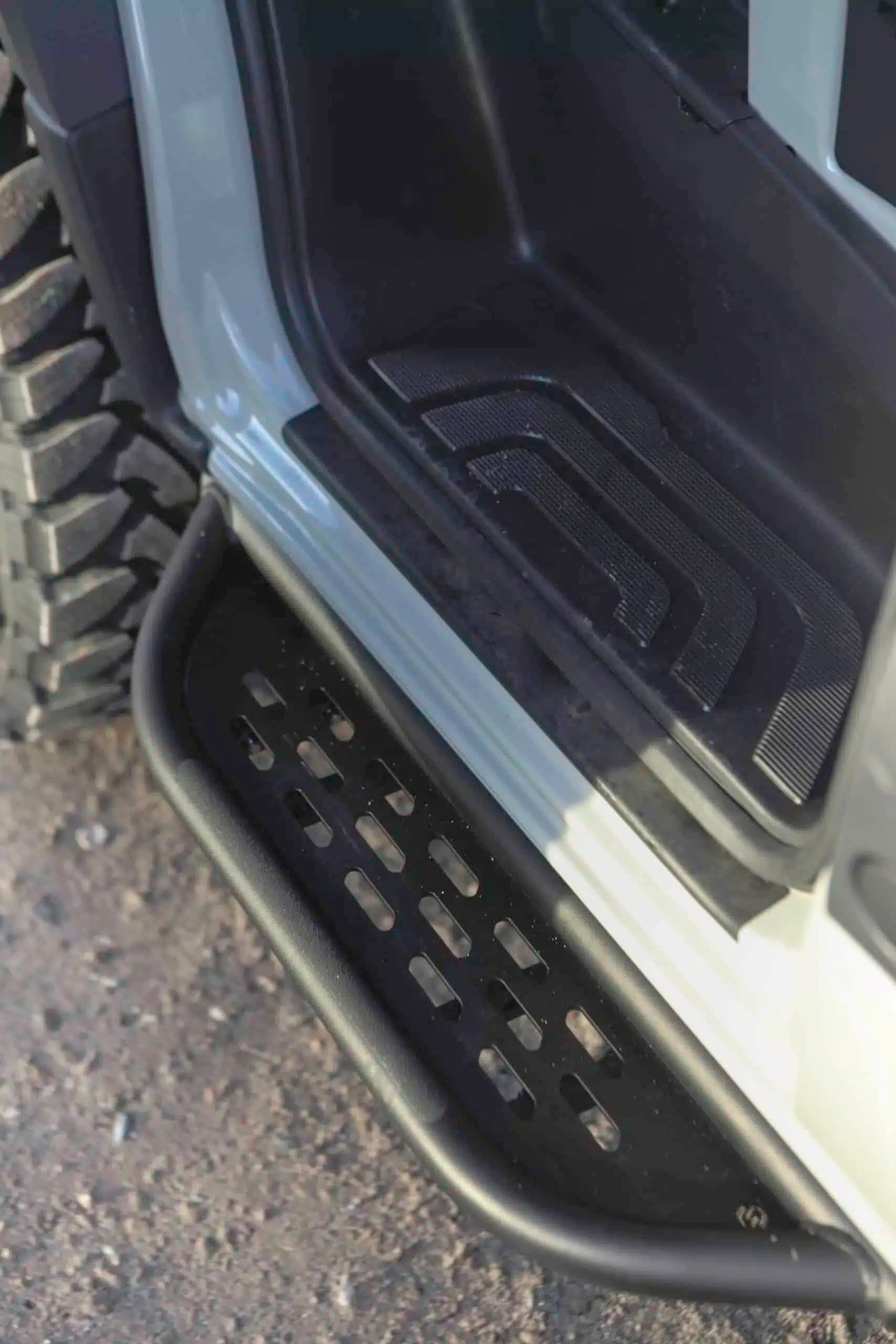 Sequoia Half Moon Side Steps / Sprinter - Trailborn Equipment