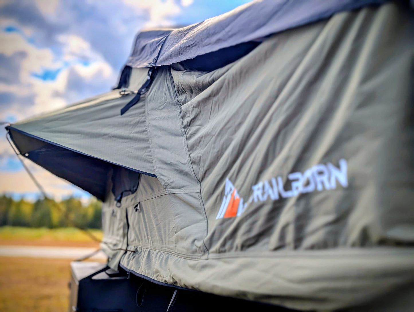 Stratus RoofTop Tent - Trailborn Equipment