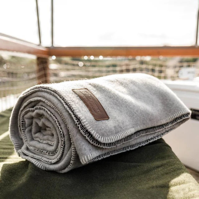 Petromax Wool Blanket, smoky white/dark grey - Trailborn Equipment