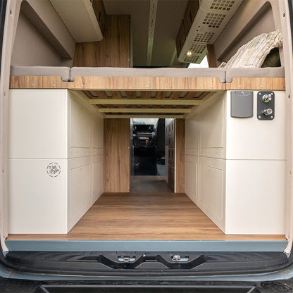 Van Der Moon Interior Package Universal