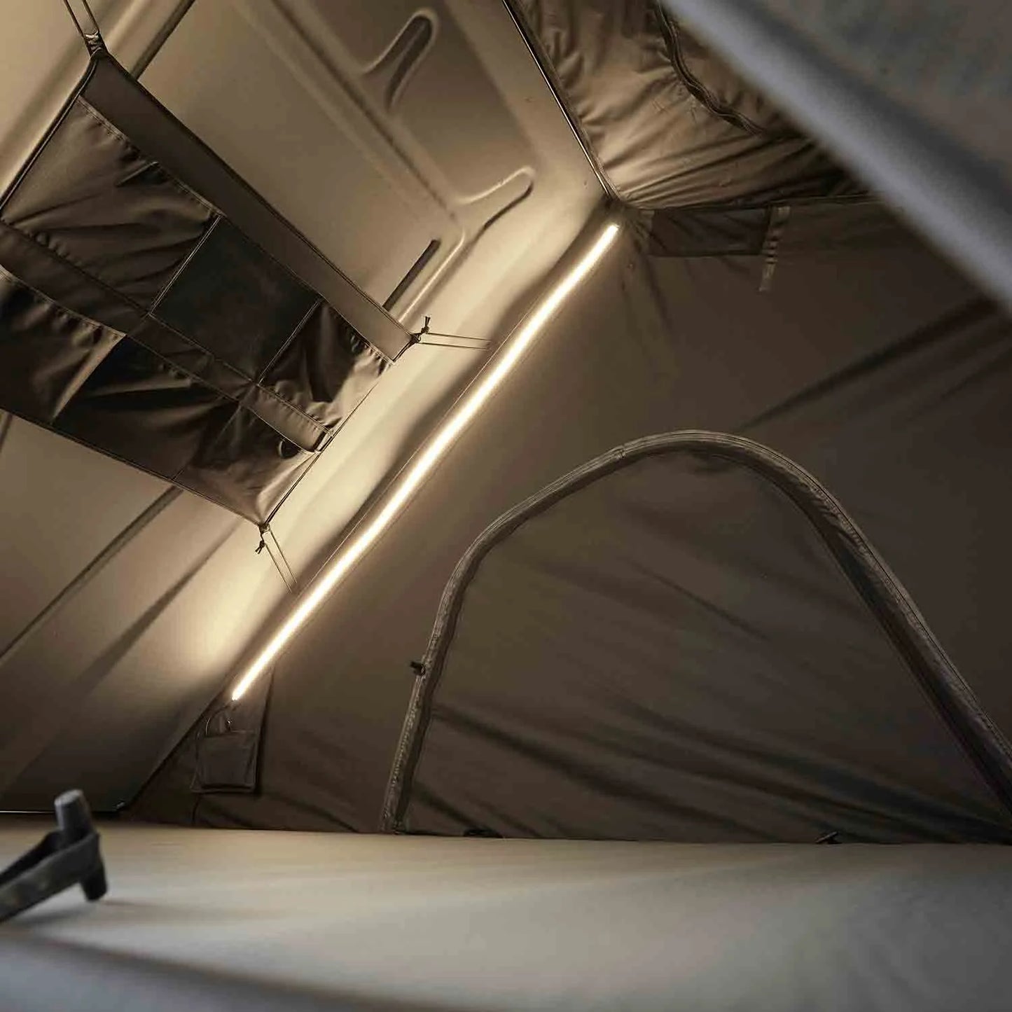 CUMARU XP 135 – Helsvart