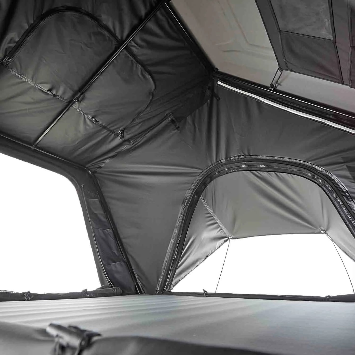 CUMARU XP 135 – Helsvart