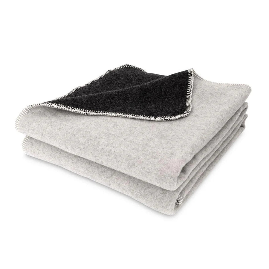 Petromax Wool Blanket, smoky white/dark grey - Trailborn Equipment