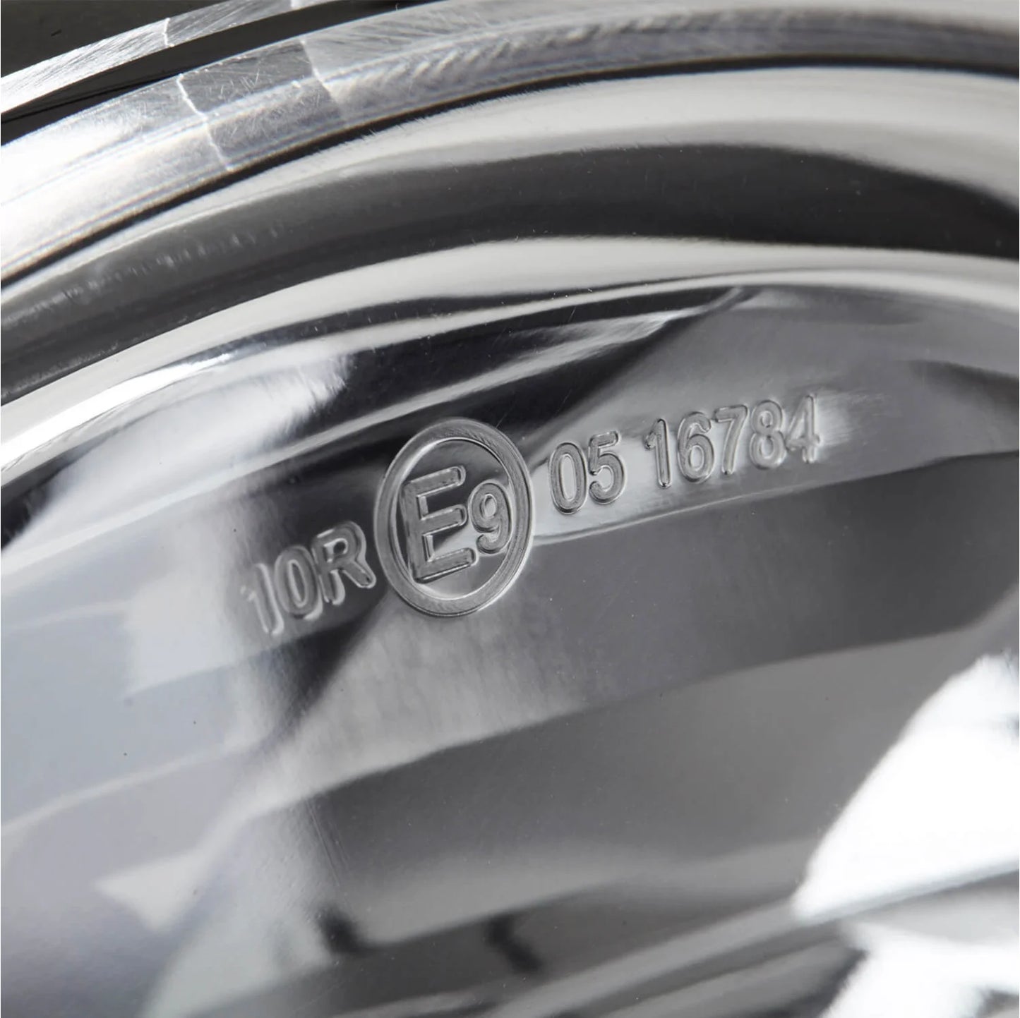X-Type 7 Inch AMBER - Long Range Headlight E-Certification - Trailborn Equipment